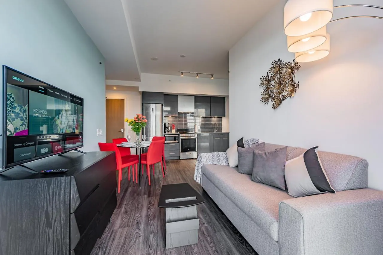 Luxury 2 Bedroom Condo High Floor Close To Eaton Center Toronto 0*,  Canada